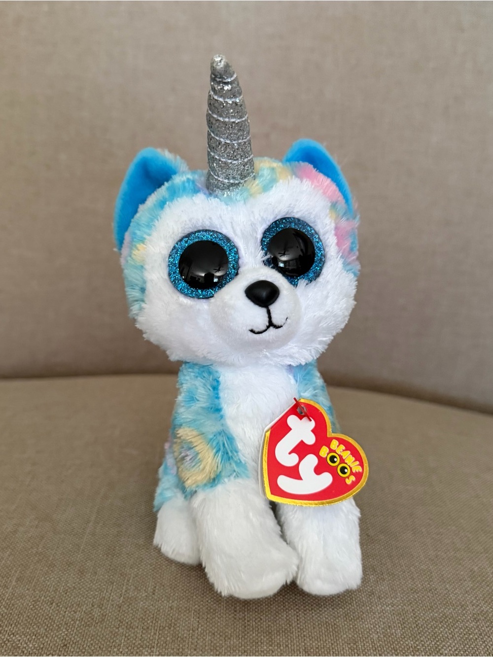 TY Beanie Boo Helena Unicorn Plush Original Tag Excellent Condition